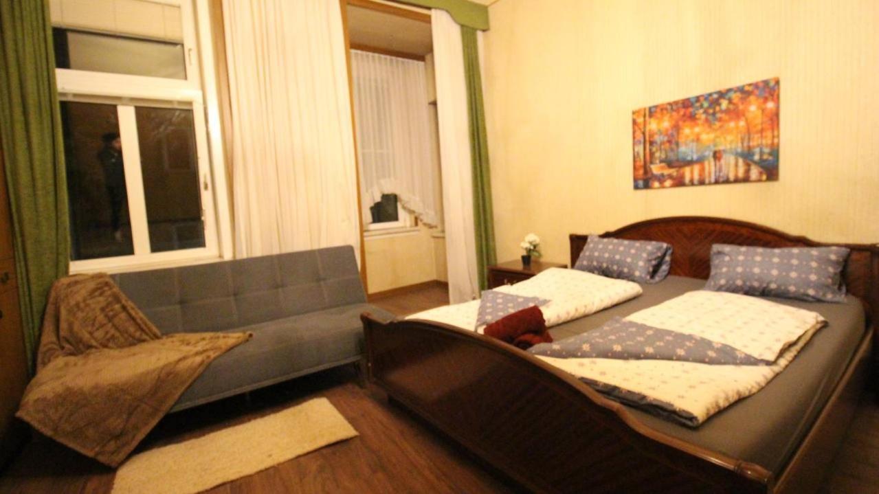 Appartement Cozy In Alserstrasse Area Th Wenen